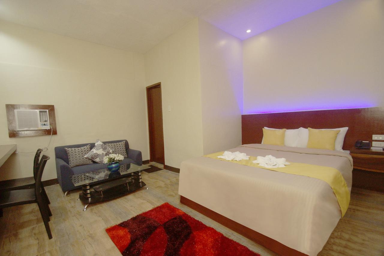 Hacasi Hotel Anibong Екстер'єр фото