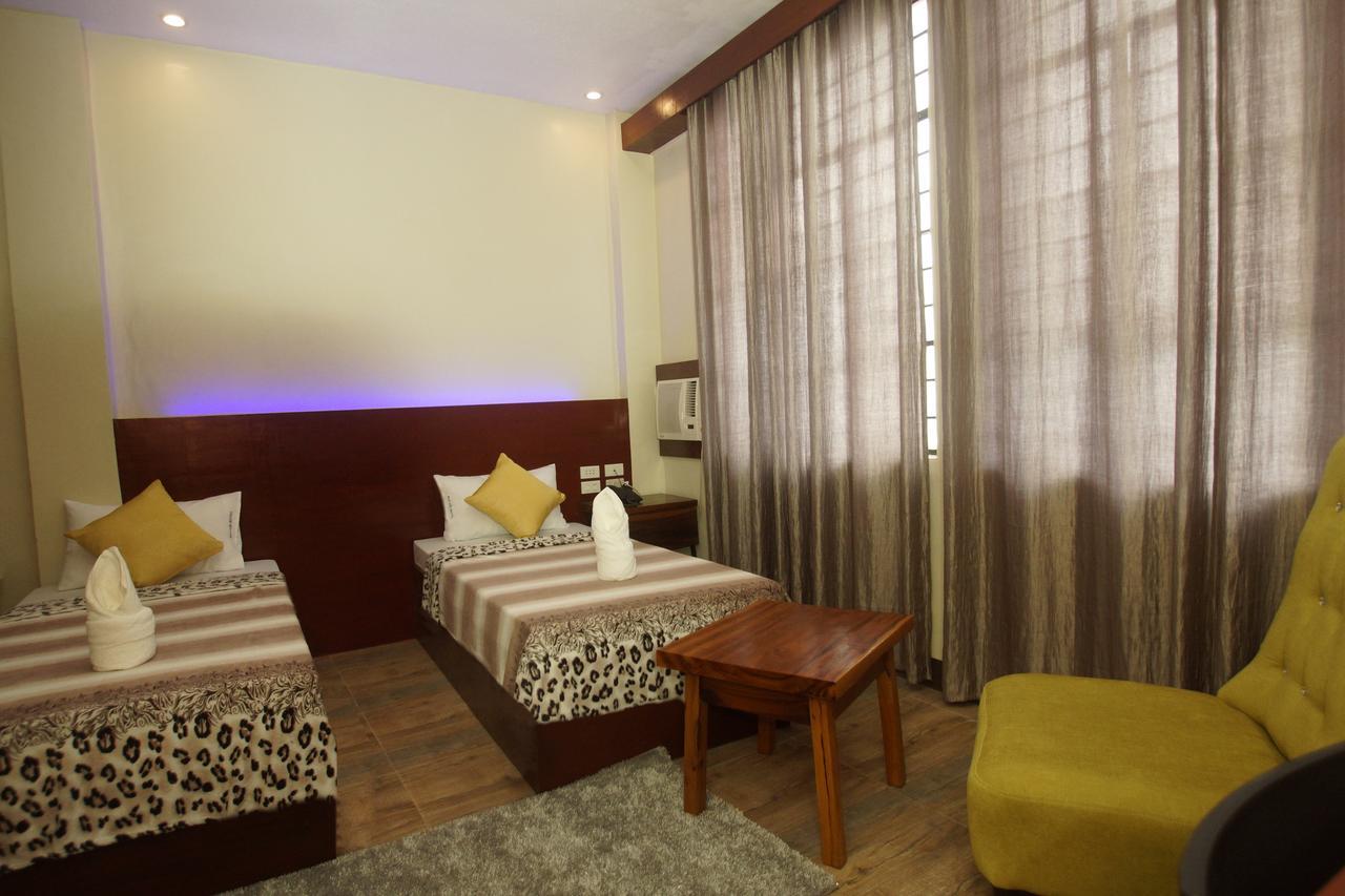 Hacasi Hotel Anibong Екстер'єр фото