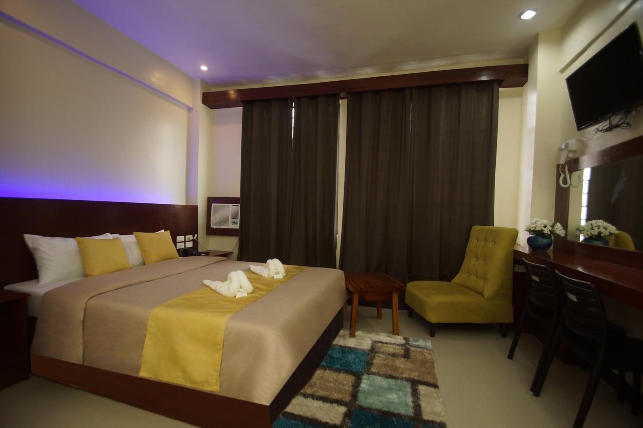 Hacasi Hotel Anibong Екстер'єр фото